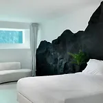Hotel Million Stars Mykonos, Iconic By Design