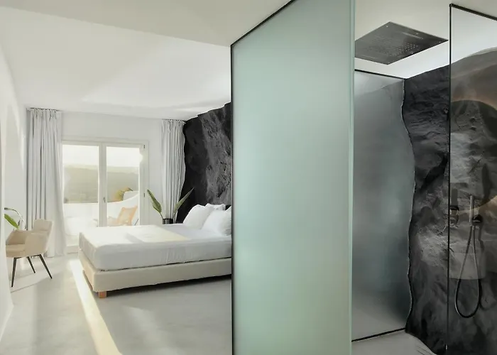 Million Stars Mykonos Kalafati