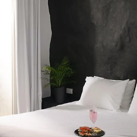 Hotell Million Stars Mykonos, Iconic By Design Kalafati