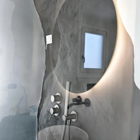 Million Stars Mykonos, Iconic By Design Hotell 5*